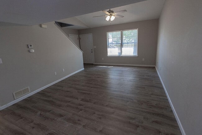 Photo - 5309 Currituck Ln