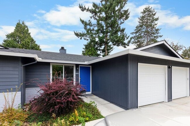 Building Photo - 885 SE Lambert Cir Rental