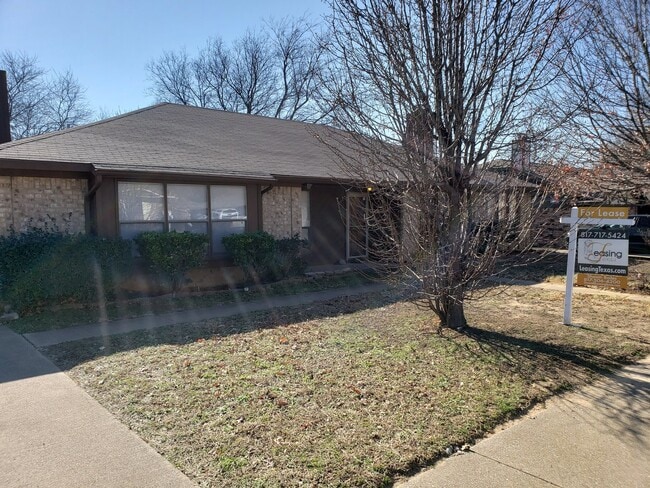 Photo - Adorable Home in the Grapevine-Colleyville ISD