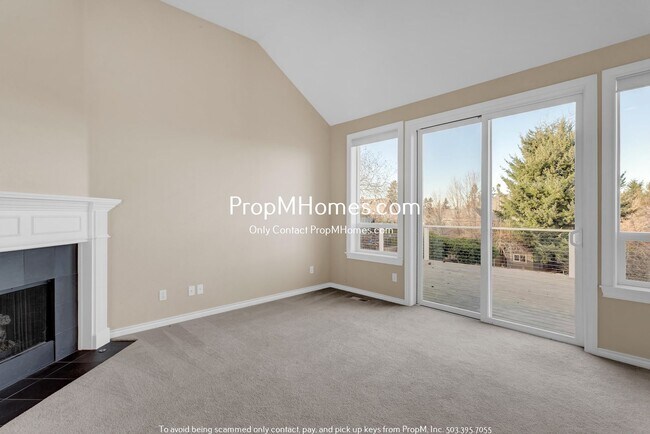 Photo - Luxury Four Bedroom Home in West Linn w/ Stunning Views! DEPOSIT SPECIAL