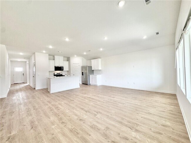 Photo - 376 Texas Ave