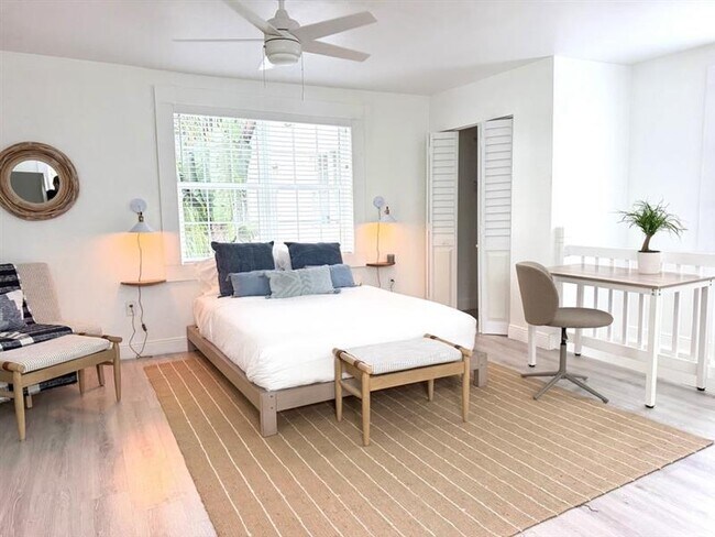 900 El Rado St Unit Treehouse