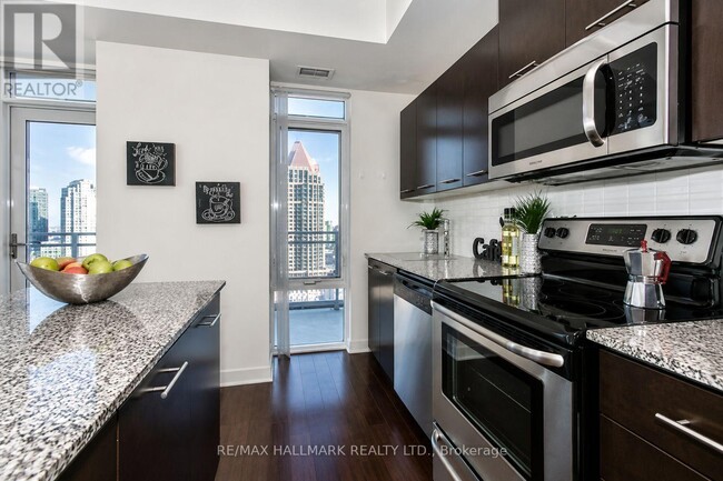 Photo - 365 Prince of Wales Dr Unit 1702