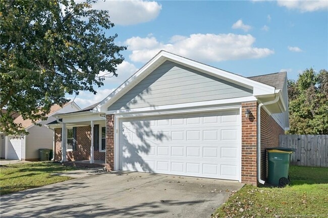 Photo - 2932 Chillingworth Dr