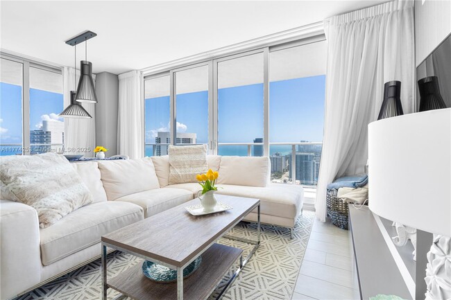 Building Photo - 4010 S Ocean Dr Unit T3609 Rental