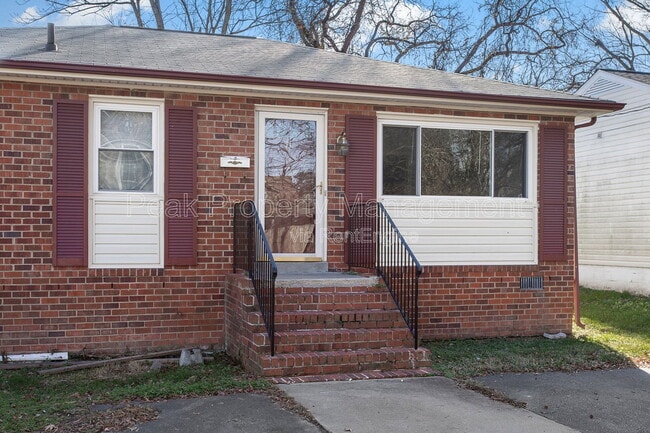 Photo - 11 N Fern Ave