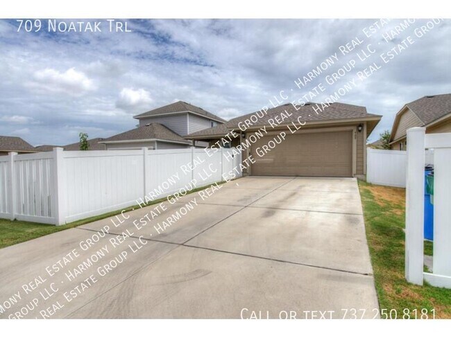 Photo - 709 Noatak Trail