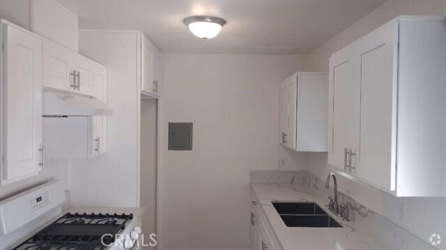 Building Photo - 449 E Puente St Unit D Rental
