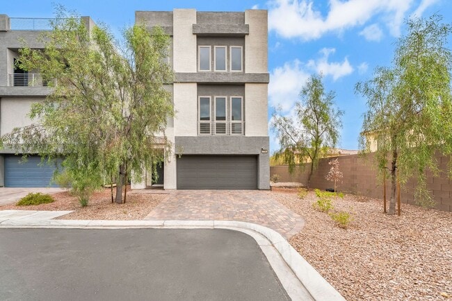 Photo - Modern Southwest Retreat with Flexible Living Spaces!