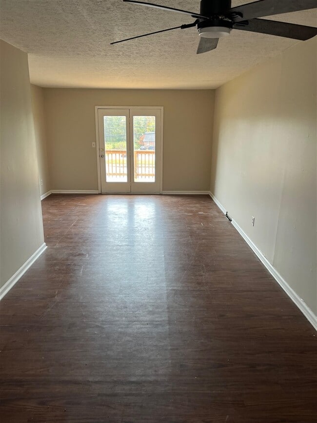 Photo - 1705 Cliff Ridge Ct