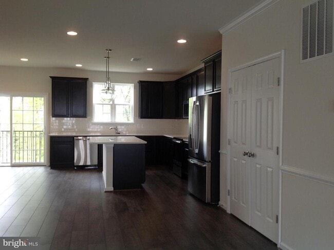 Photo - 204 Upper Brook Terrace