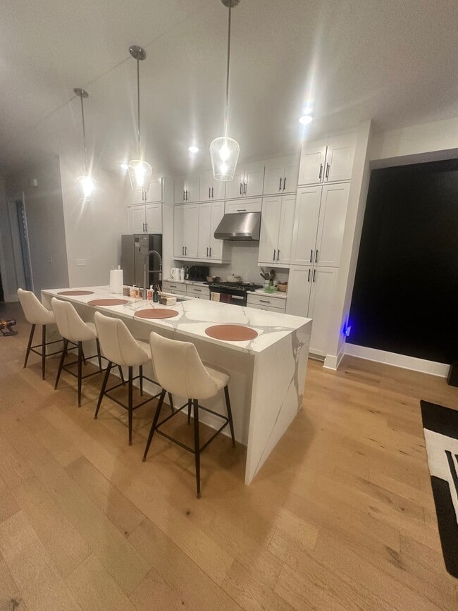 Photo - 1093 Robert Smalls Way