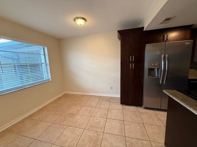 Photo - 605 92nd Ave N