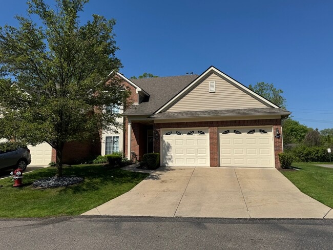 Photo - 3498 Eagle Creek Dr Unit 15