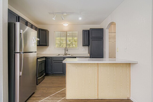 Photo - Bright & Spacious 3-Bedroom Home in Fox Run