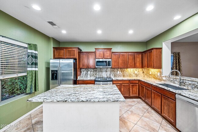 Photo - 2236 W Davis Rd