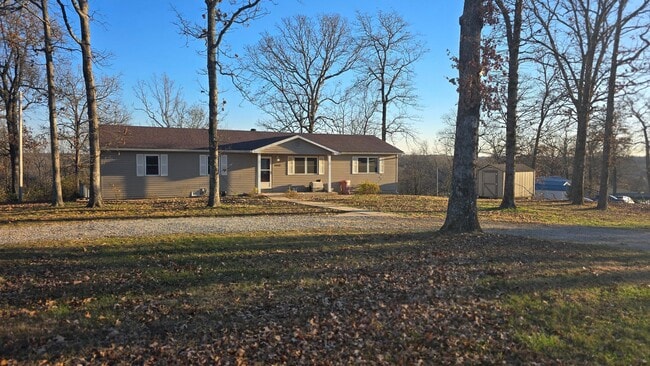 Photo - 15152 Tampa Rd House