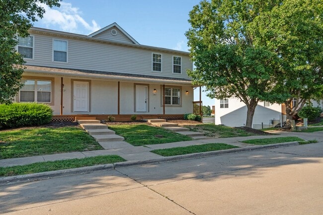 Photo - 2409-2411 Northampton Dr. Unit 2411 Northampton Dr.