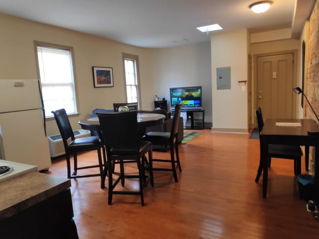 Photo - 513 Park Ave Unidad 202