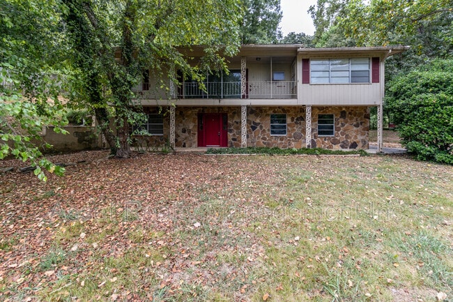 Photo - 630 Colonial Dr