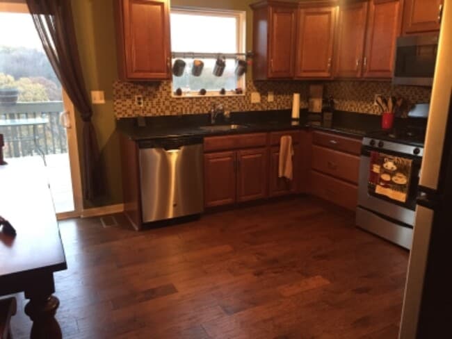 Building Photo - 255 Grace Manor Dr Rental