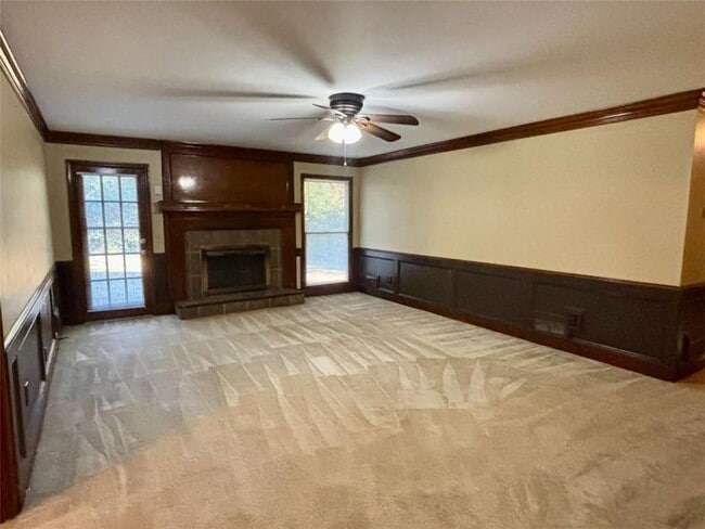 Photo - 2021 N Oak Dr