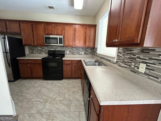 Photo - 2260 Oakland Downs Way