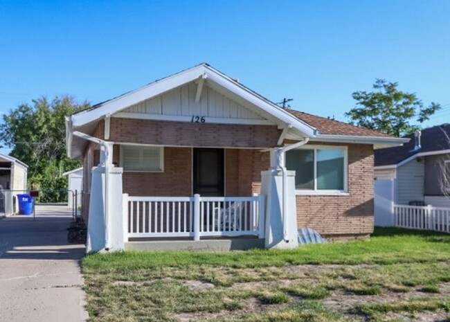 Duplex For Rent in South Salt Lake! - Duplex For Rent in South Salt Lake! Casa Adosada