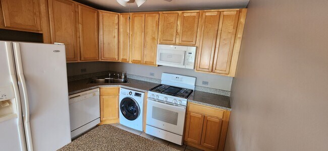 Photo - 3846 25th Ave Unidad 6