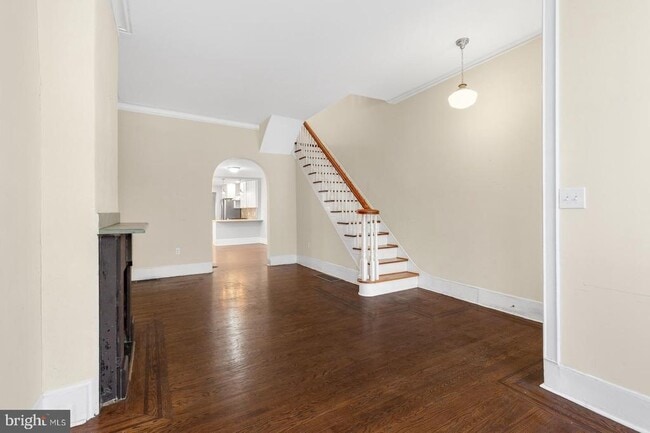 Photo - 234 Morris St