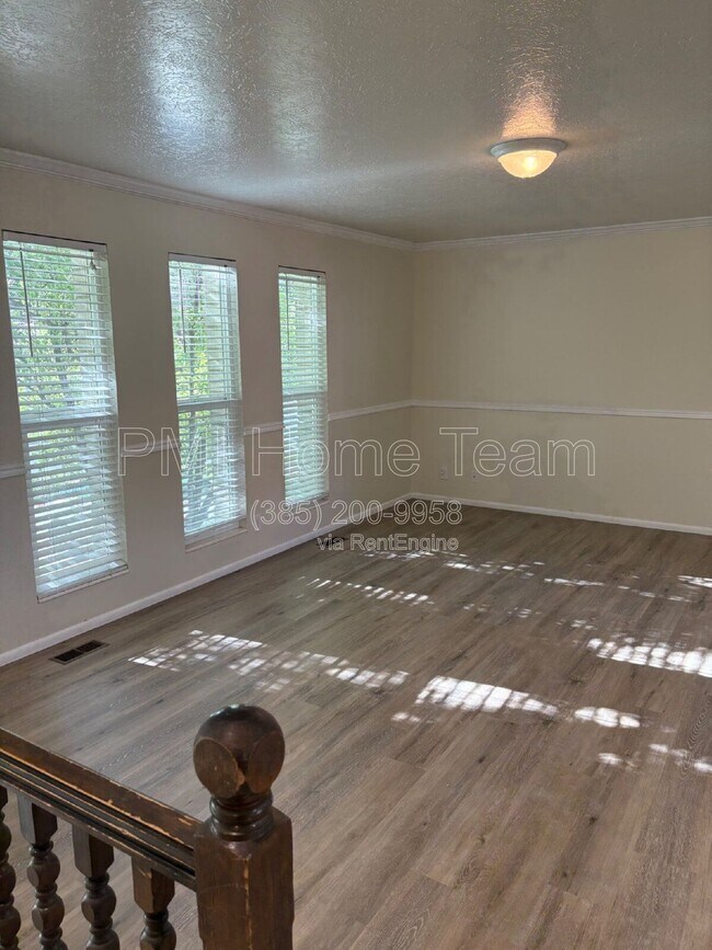 Photo - 6068 2850 W St