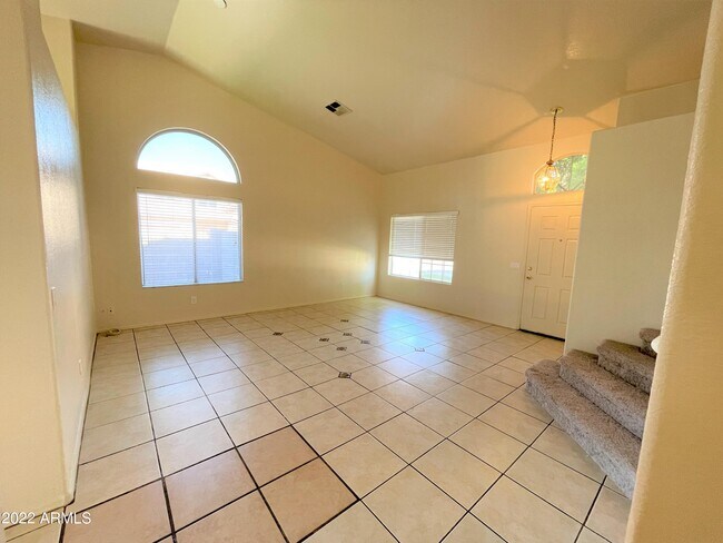 Photo - 1691 E Park Ave