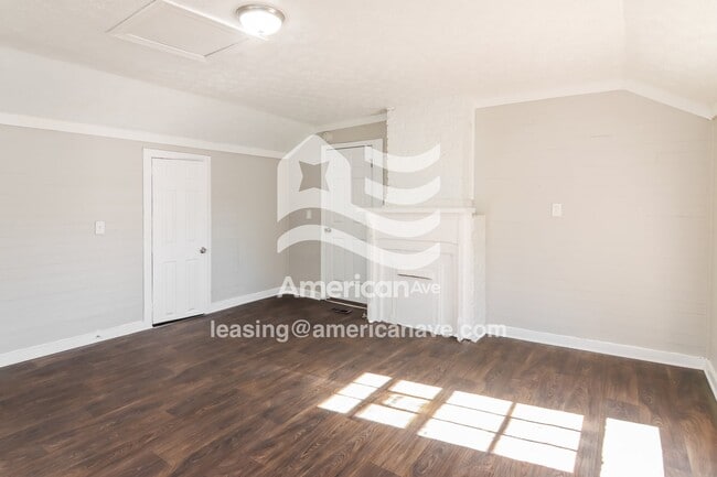 Photo - 615 Arthur St