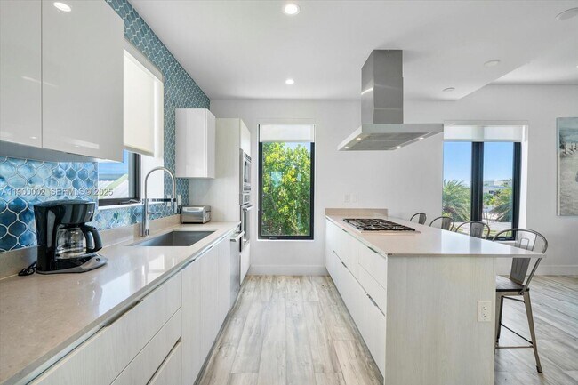 Photo - 332 Balboa St