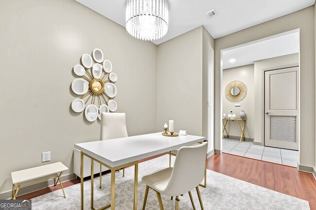 Photo - 390 17th St NW Unit 5037