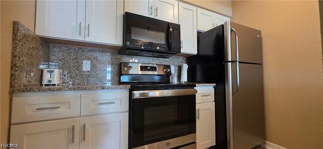 Building Photo - 3419 Winkler Ave