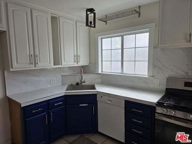 Photo - 509 S Catalina Ave Unit A