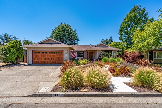 Photo - 113 Sherwood Dr