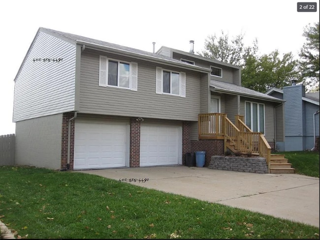 2303 Morrie Dr