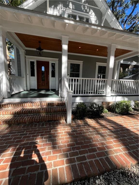 Photo - 605 Demere Way