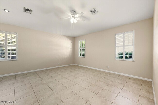 Photo - 366 Burnt Pine Dr