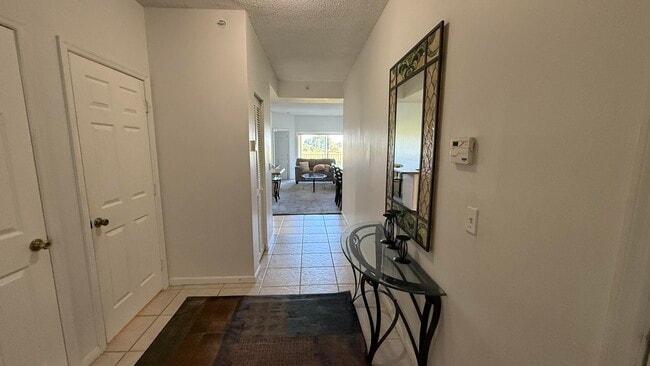 Photo - 2060 Greenview Shores Blvd Unit 311