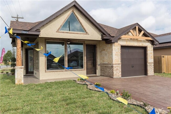 Building Photo - 22 N 29th St