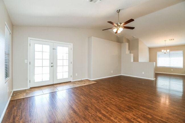 Photo - 3731 S Conestoga Rd