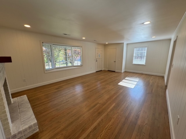 Photo - 118 Hope Dr House