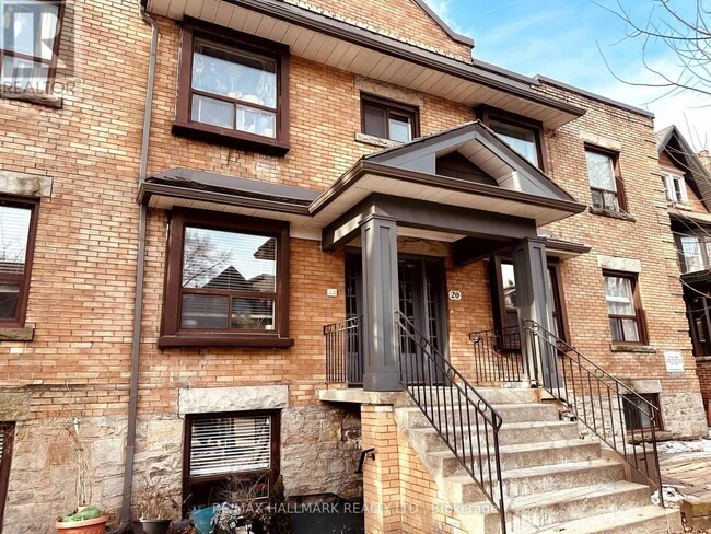 Photo - 20 Triller Ave Unit 2