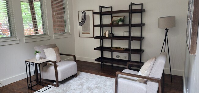 Photo - 2038 S Columbine St