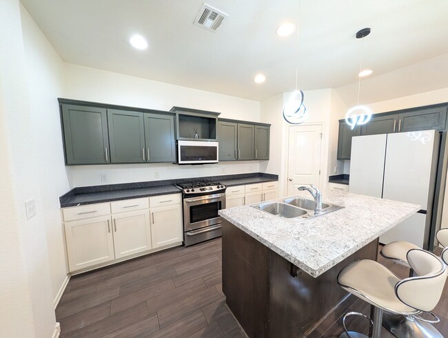 Photo - Chic 3 bedroom in Jenks with neighborhood park