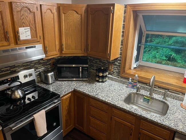 Photo - 1121 Thunder Dr