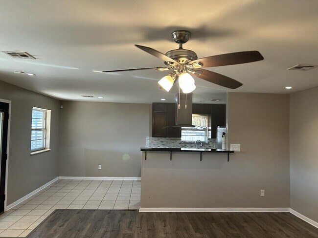 Photo - 4708 SE Sunnymeade